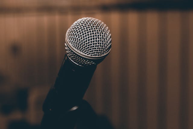 Estudio de podcast en Tijuana Hacer un Podcast en 2025